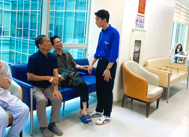 Lan tỏa đạo lý “Đền ơn đáp nghĩa” qua chương trình chăm sóc sức khỏe người có công trên địa bàn phường Xuân Phương- Ảnh 10.