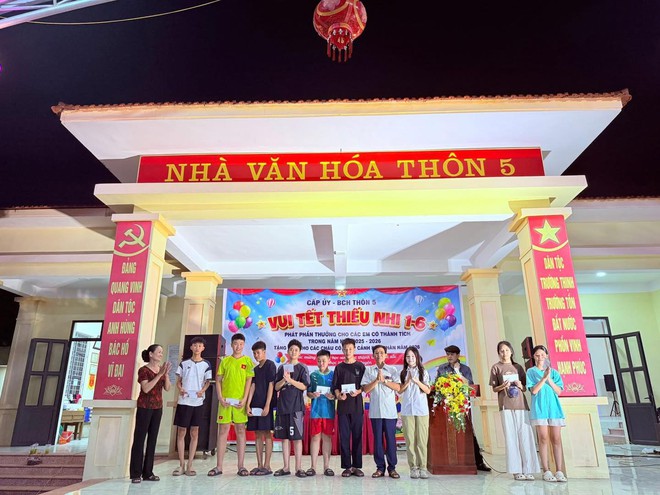 THÔN 5, XÃ TRUNG GIÃ TỔ CHỨC THÀNH CÔNG CHƯƠNG TRÌNH KHUYẾN HỌC – VUI TẾT THIẾU NHI 2026- Ảnh 1.