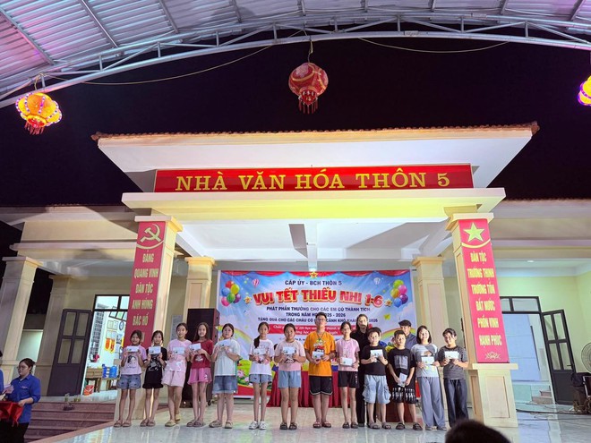 THÔN 5, XÃ TRUNG GIÃ TỔ CHỨC THÀNH CÔNG CHƯƠNG TRÌNH KHUYẾN HỌC – VUI TẾT THIẾU NHI 2026- Ảnh 2.