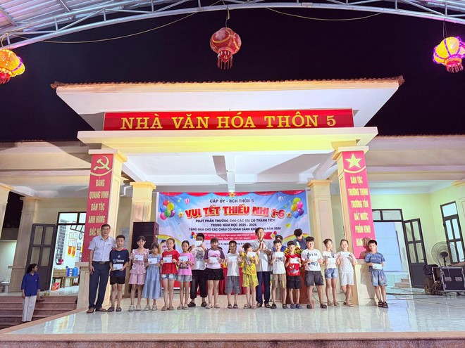 THÔN 5, XÃ TRUNG GIÃ TỔ CHỨC THÀNH CÔNG CHƯƠNG TRÌNH KHUYẾN HỌC – VUI TẾT THIẾU NHI 2026- Ảnh 6.
