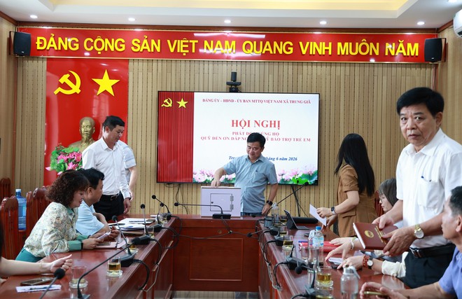 ĐẢNG UỶ XÃ TRUNG GIÃ TỔ CHỨC LỄ CHÀO CỜ THÁNG 6/2026- Ảnh 1.