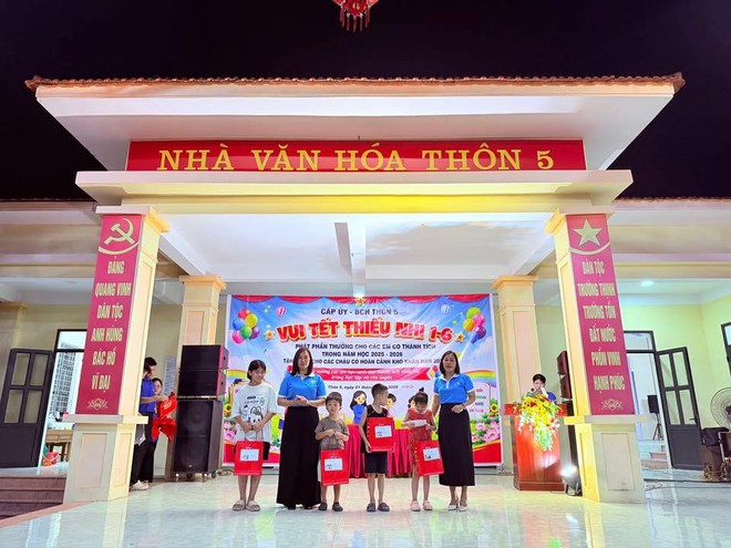 THÔN 5, XÃ TRUNG GIÃ TỔ CHỨC THÀNH CÔNG CHƯƠNG TRÌNH KHUYẾN HỌC – VUI TẾT THIẾU NHI 2026- Ảnh 11.