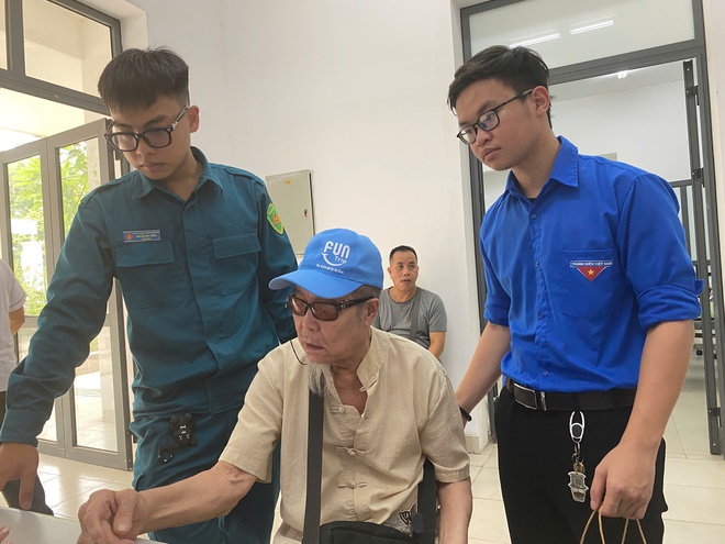 Khương Đình: Khám sức khỏe cho đối tượng chính sách, người có công với cách mạng- Ảnh 15.