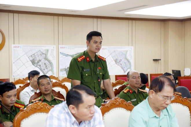 Phường Hà Đông tăng cường giám sát trong việc giữ gìn trật tự đô thị, vệ sinh môi trường- Ảnh 2.