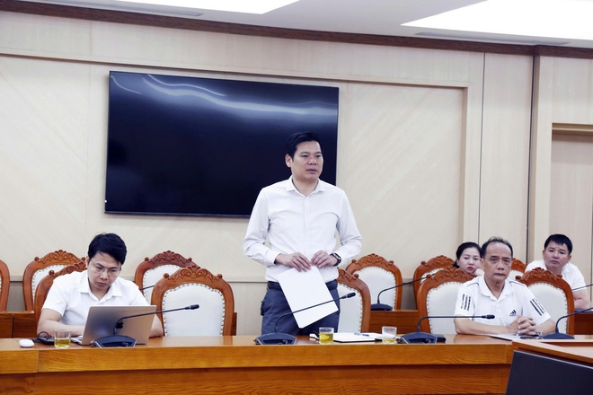 Phường Hà Đông tăng cường giám sát trong việc giữ gìn trật tự đô thị, vệ sinh môi trường- Ảnh 4.