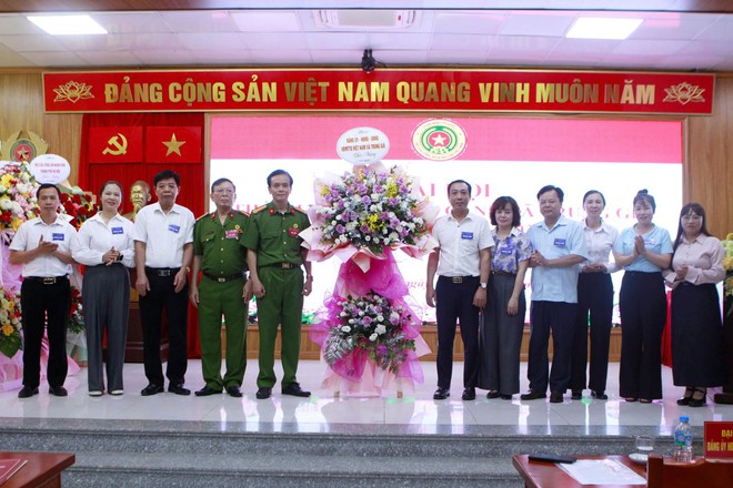 ĐẠI HỘI THÀNH LẬP HỘI CỰU CÔNG AN NHÂN DÂN XÃ TRUNG GIÃ NHIỆM KỲ 2026-2031- Ảnh 1.
