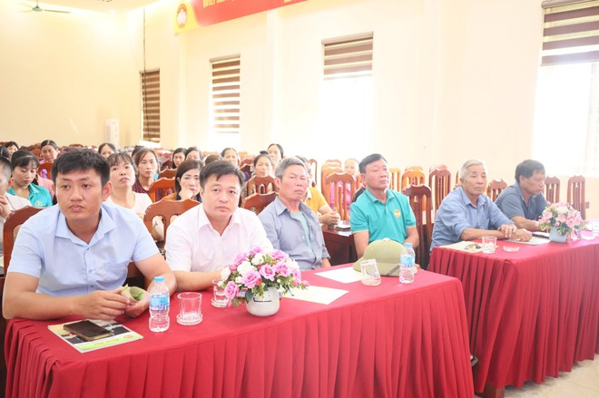 HỘI NÔNG DÂN XÃ CỔ ĐÔ TỔ CHỨC TUYÊN TRUYỀN VỀ TẬP TRUNG, TÍCH TỤ ĐẤT NÔNG NGHIỆP NĂM 2026- Ảnh 2.