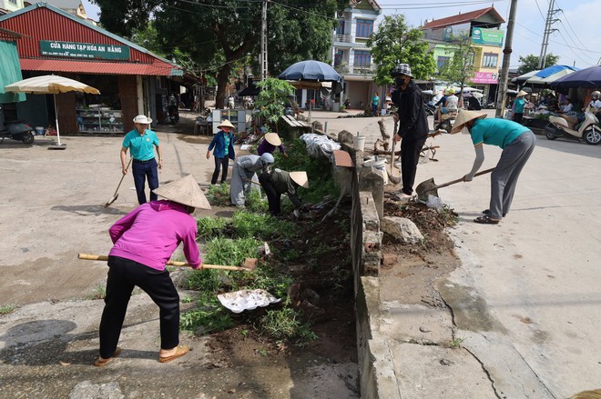 XÃ CỔ ĐÔ PHÁT ĐỘNG VÀ RA QUÂN HƯỞNG ỨNG PHONG TRÀO THI ĐUA “TOÀN DÂN CHUNG TAY BẢO VỆ MÔI TRƯỜNG, VÌ MỘT THỦ ĐÔ XANH - SẠCH - ĐẸP”- Ảnh 3.