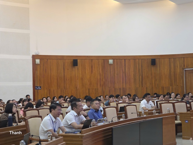 Phường Việt Hưng tổ chức Hội nghị tập huấn, hướng dẫn sử dụng Hệ thống quản trị thực thi nhiệm vụ và đánh giá cán bộ gắn với đo lường hiệu suất công việc (OKR/KI)- Ảnh 3.