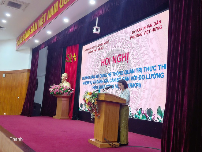 Phường Việt Hưng tổ chức Hội nghị tập huấn, hướng dẫn sử dụng Hệ thống quản trị thực thi nhiệm vụ và đánh giá cán bộ gắn với đo lường hiệu suất công việc (OKR/KI)- Ảnh 7.