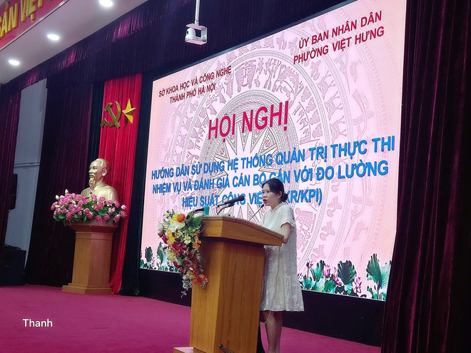 Phường Việt Hưng tổ chức Hội nghị tập huấn, hướng dẫn sử dụng Hệ thống quản trị thực thi nhiệm vụ và đánh giá cán bộ gắn với đo lường hiệu suất công việc (OKR/KI)- Ảnh 6.