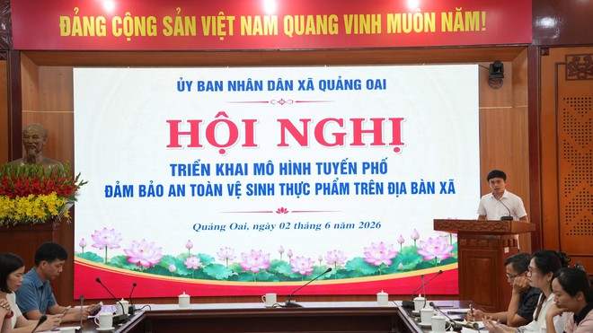 XÃ QUẢNG OAI TRIỂN KHAI MÔ HÌNH TUYẾN PHỐ ĐẢM BẢO AN TOÀN VỆ SINH THỰC PHẨM- Ảnh 2.