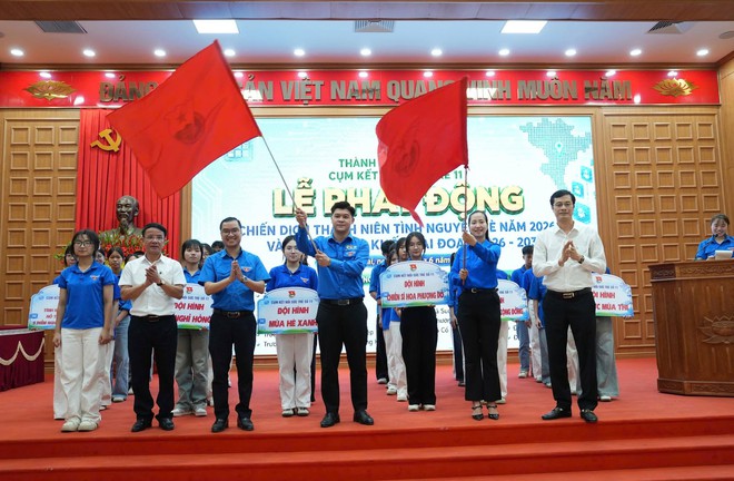 QUẢNG OAI PHÁT ĐỘNG RA QUÂN CHIẾN DỊCH THANH NIÊN TÌNH NGUYỆN HÈ NĂM 2026 VÀ KÝ KẾT LIÊN KHỐI “KẾT NỐI SỨC TRẺ” GIAI ĐOẠN 2026 – 2031- Ảnh 12.