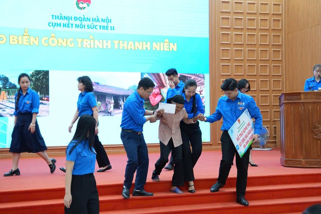 QUẢNG OAI PHÁT ĐỘNG RA QUÂN CHIẾN DỊCH THANH NIÊN TÌNH NGUYỆN HÈ NĂM 2026 VÀ KÝ KẾT LIÊN KHỐI “KẾT NỐI SỨC TRẺ” GIAI ĐOẠN 2026 – 2031- Ảnh 17.