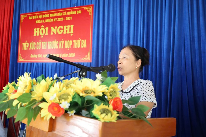 TỔ ĐẠI BIỂU SỐ 8 HĐND XÃ QUẢNG OAI TIẾP XÚC CỬ TRI TRƯỚC KỲ HỌP THỨ BA HĐND XÃ KHÓA II- Ảnh 4.