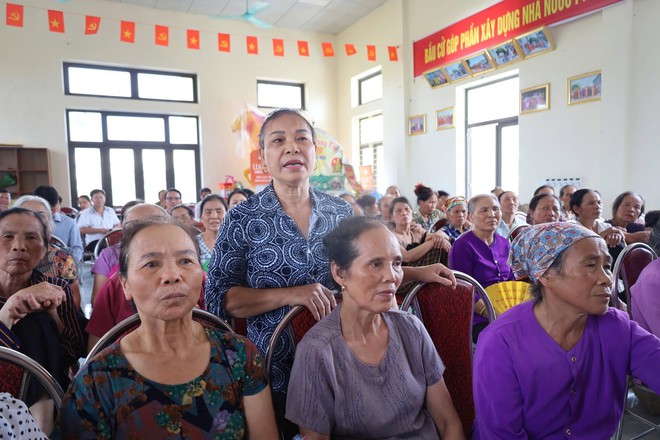 TỔ ĐẠI BIỂU SỐ 8 HĐND XÃ QUẢNG OAI TIẾP XÚC CỬ TRI TRƯỚC KỲ HỌP THỨ BA HĐND XÃ KHÓA II- Ảnh 5.