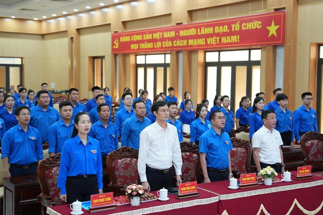 QUẢNG OAI PHÁT ĐỘNG RA QUÂN CHIẾN DỊCH THANH NIÊN TÌNH NGUYỆN HÈ NĂM 2026 VÀ KÝ KẾT LIÊN KHỐI “KẾT NỐI SỨC TRẺ” GIAI ĐOẠN 2026 – 2031- Ảnh 2.