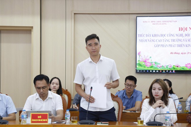 Phường Hà Đông thúc đẩy khoa học, công nghệ, đổi mới sáng tạo và chuyển đổi số trong phát triển làng nghề dệt lụa Vạn Phúc - Ảnh 6.