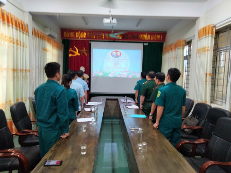 Chi bộ Quân sự xã Đồng Tiến tổ chức Lễ kết nạp đảng viên- Ảnh 1.