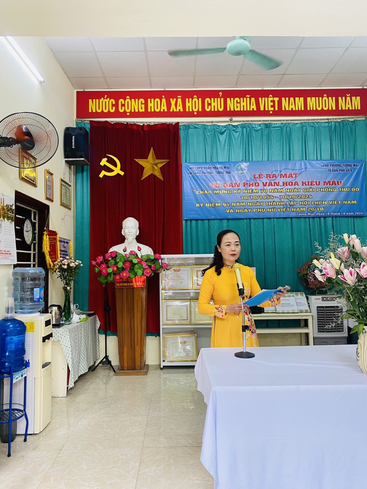 Phường Tương Mai ra mắt mô hình “Tổ dân phố văn hóa kiểu mẫu” Chào mừng kỷ niệm 70 năm ngày Giải phóng Thủ đô (10/10/1954-10/10/2024) và kỷ niệm 94 năm ngày thành lập Hội LHPN Việt Nam và ngày Phụ nữ Việt Nam (20/10/1930 – 20/10/2024)
- Ảnh 2.