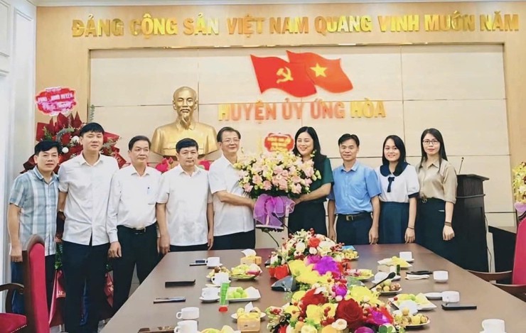 Kỷ niệm 94 năm Ngày truyền thống công tác Dân vận của Đảng (15/10/1930-15/10/2024) và 25 năm Ngày “Dân vận” của cả nước (15/10/1999-15/10/2024)- Ảnh 3.
