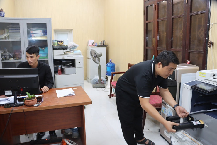 Văn phòng Huyện ủy Phú Xuyên phát huy truyền thống “Tuyệt đối trung thành, đoàn kết, sáng tạo, tận tụy, chu đáo, giữ vững nguyên tắc”- Ảnh 5.