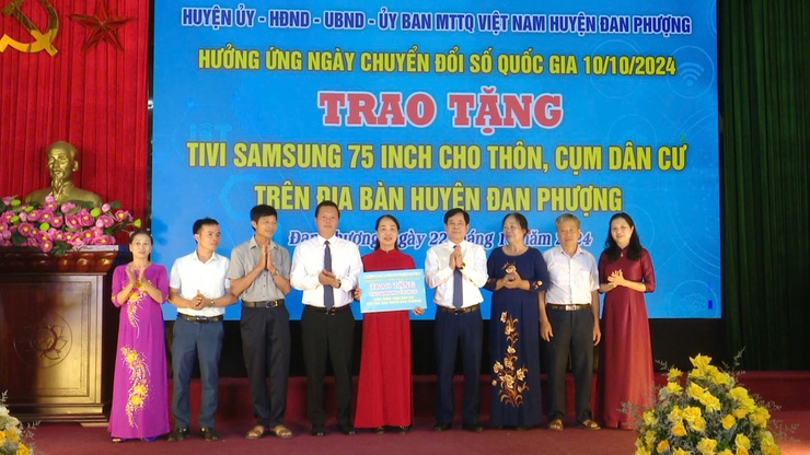 Tổng kết các hoạt động kỷ niệm 70 năm Ngày Giải phóng Thủ đô và Phong trào thi đua người tốt việc tốt năm 2024- Ảnh 3.