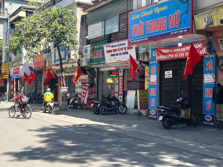 Nhiệt liệt chào mừng kỷ niệm 70 năm ngày giải phóng Thủ đô (10/10/1954 - 10/10/2024)- Ảnh 10.