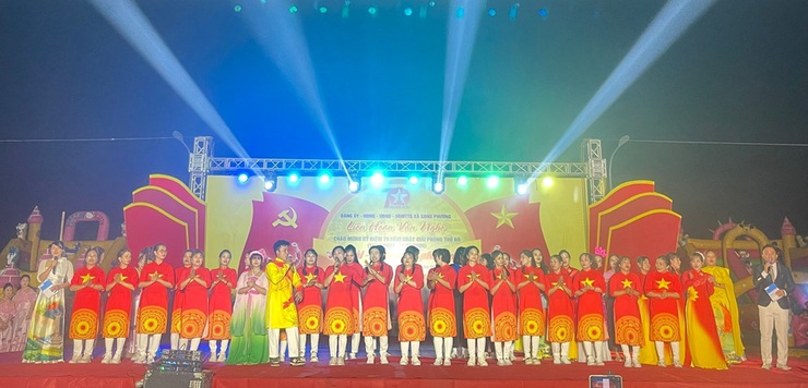 “Hà Nội - Khát vọng Phát triển” Chương trình Liên hoan văn nghệ Kỷ niệm 70 năm Giải phóng Thủ đô (10/10/1954-10/10/2024)- Ảnh 14.
