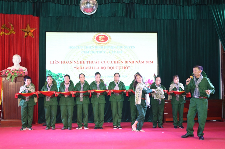 Nhân rộng phong trào văn hóa, văn nghệ tại các cấp hội cựu chiến binh: Thêm phong phú đời sống tinh thần- Ảnh 3.