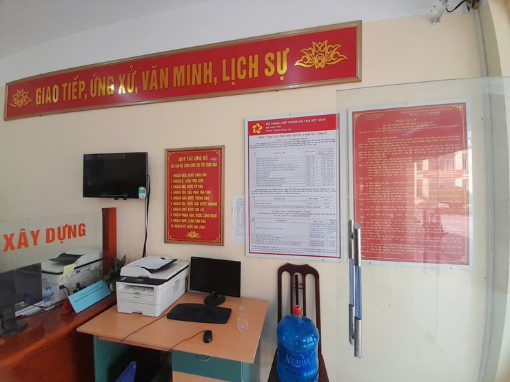 UBND xã Hòa Phú triển khai lấy phiếu khảo sát, đo lường sự hài lòng của người dân, tổ chức đối với sự phục vụ của UBND xã Hòa Phú- Ảnh 3.
