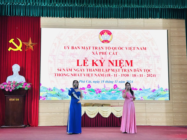 Uỷ ban Mặt trận TQ Việt Nam xã Phú Cát kỷ niệm 94 năm ngày thành lập Mặt trận dân tộc thống nhất Việt Nam (18/11/1930 - 18/11/2024)- Ảnh 2.