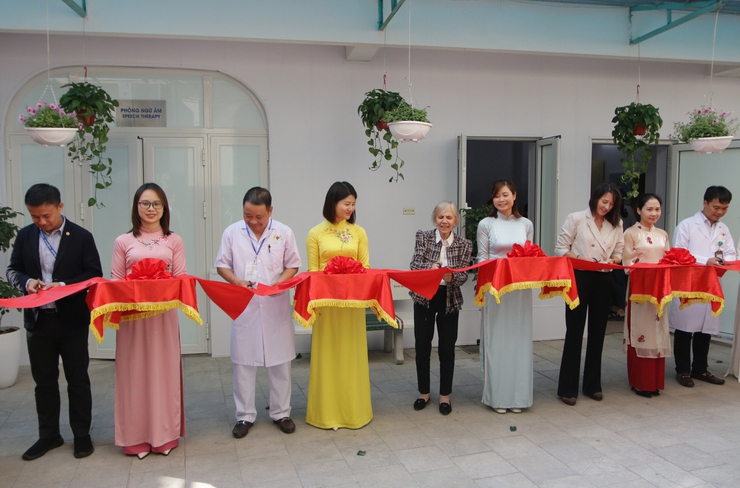 Gần 100 trẻ em được phẫu thuật khe hở môi - vòm miệng miễn phí- Ảnh 4.