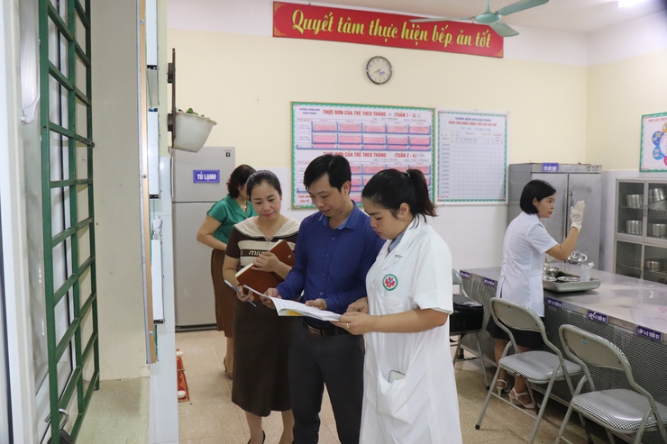 Huyện Phú Xuyên được chấm điểm đạt loại xuất sắc trong công tác An toàn thực phẩm- Ảnh 3.