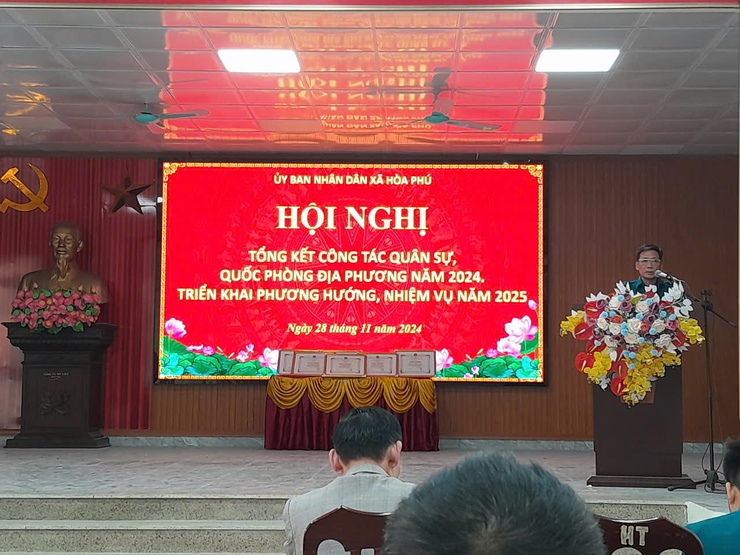 Xã Hòa Phú tổ chức tổng kết công tác Quân sự - Quốc phòng năm 2024, triển khai nhiệm vụ 2025- Ảnh 5.
