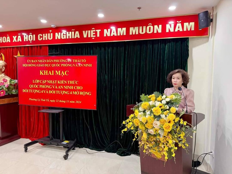 Hội đồng GDQP&AN phường Lý Thái Tổ về Tổ chức cập nhật kiến thức quốc phòng và an ninh cho đối tượng 4, đối tượng 4 mở rộng năm 2024- Ảnh 1.