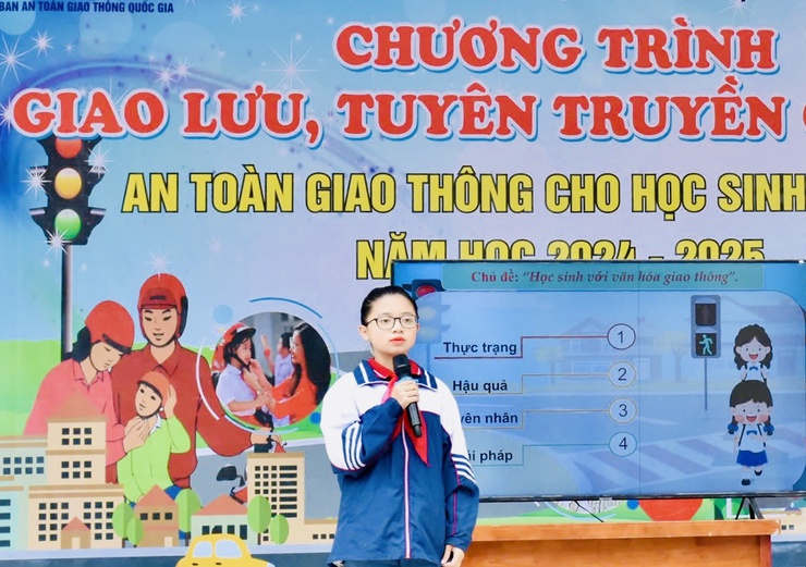 THIẾT THỰC CHƯƠNG TRÌNH GIAO LƯU TÌM HIỂU AN TOÀN GIAO THÔNG CẤP TIỂU HỌC NĂM HỌC 2024 - 2025- Ảnh 2.