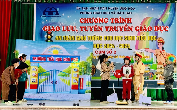 THIẾT THỰC CHƯƠNG TRÌNH GIAO LƯU TÌM HIỂU AN TOÀN GIAO THÔNG CẤP TIỂU HỌC NĂM HỌC 2024 - 2025- Ảnh 11.
