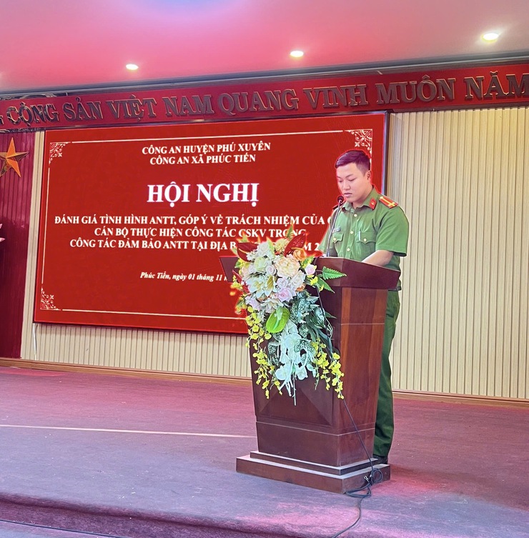 Công an xã Phúc Thọ tổ chức Hội nghị đánh giá tình hình ANTT và góp ý về trách nhiệm của cán bộ thực hiện công tác CSKV trong công tác đảm bảo ANTT trên địa bàn xã năm 2024.- Ảnh 3.
