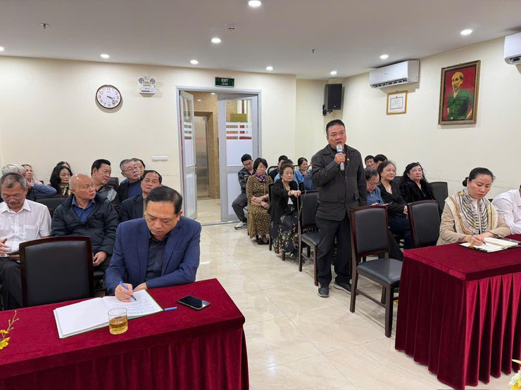 UBND phư ờng Lý Thái Tổ số 30 Lò Sũ đã tổ chức Hội nghị đối thoại giữa đồng chí Chủ Tịch UBND phường với Nhân dân theo điều 12 Nghị định 32/2021/NĐ-CP ngày 29/03/2021 của Chính phủ- Ảnh 11.