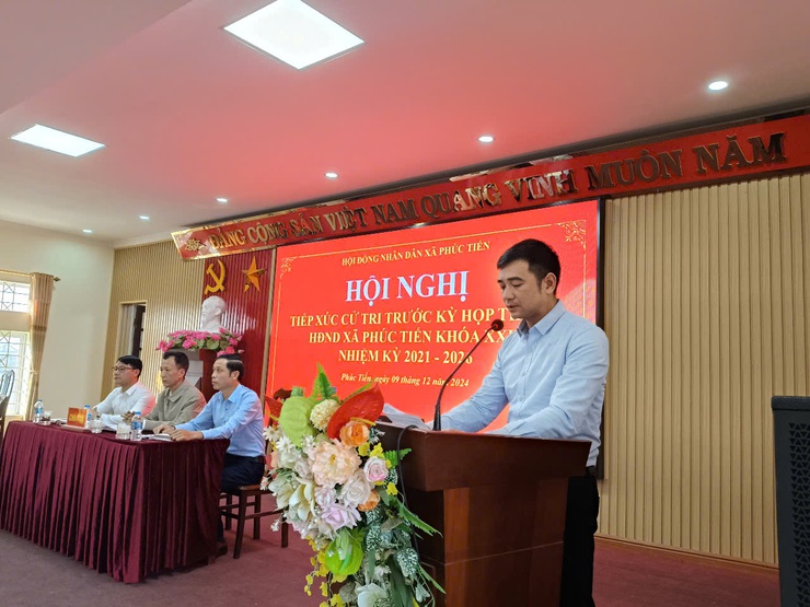 XÃ PHÚC TIẾN TIẾP XÚC CỬ TRI TRƯỚC KỲ HỌP THỨ 11 HĐND KHOÁ XXII, NHIỆM KỲ 2021-2026
- Ảnh 3.