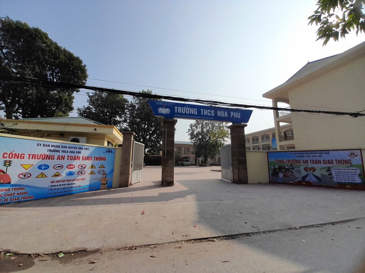 UBND xã phát động tổng vệ sinh môi trường đường làng, ngõ xóm chào đón Đoàn thẩm định Nông thôn mới thành phố Hà Nội về thẩm tra xã Hòa Phú đạt chuẩn nông thôn mới kiểu mẫu năm 2024
- Ảnh 2.