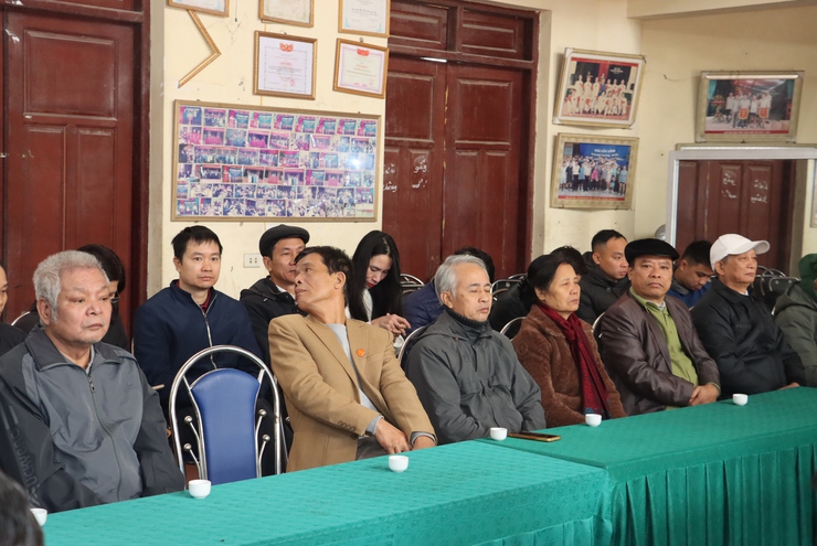 Chi bộ thôn Giẽ Hạ xã Phú Yên tổ chức sinh hoạt chuyên đề tháng 12  năm 2024- Ảnh 4.