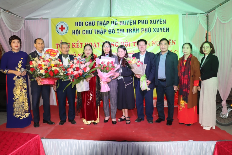 Chi hội thiện nguyện CTĐ thị trấn Phú Xuyên: 
Mái nhà chung của những tấm lòng nhân ái
- Ảnh 1.