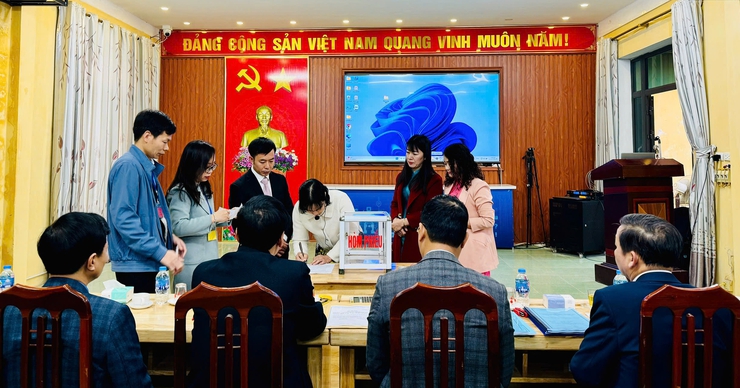 Ứng Hoà, tổ chức vòng thi trình bày đề án chức danh lãnh đạo, quản lý tại các cơ sở giáo dục công lập- Ảnh 1.