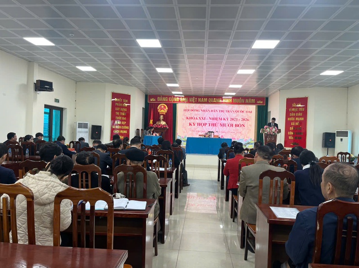 HĐND thị trấn Quốc Oai tổ chức kỳ họp cuối năm đánh giá kết quả thực hiện nhiệm vụ năm 2024, nhiệm vụ trọng tâm năm 2025- Ảnh 2.