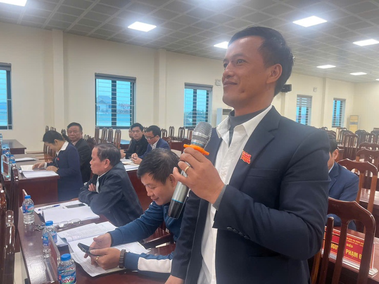 HĐND thị trấn Quốc Oai tổ chức kỳ họp cuối năm đánh giá kết quả thực hiện nhiệm vụ năm 2024, nhiệm vụ trọng tâm năm 2025- Ảnh 5.