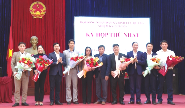 HĐND XÃ BÌNH LƯU QUANG TỔ CHỨC THÀNH CÔNG KỲ HỌP THỨ NHẤT, NHIỆM KỲ 2021 - 2026.- Ảnh 4.