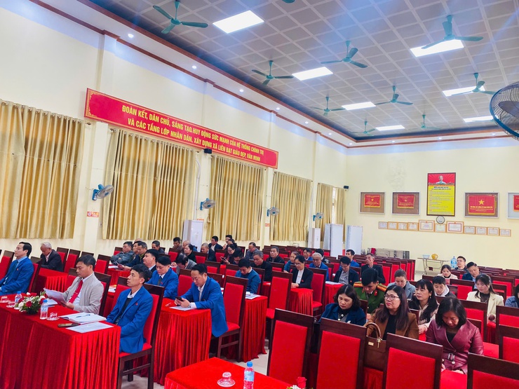 HĐND XÃ LIÊN BẠT KHÓA XXI, NHIỆM KỲ 2021 - 2026 TỔ CHỨC THÀNH CÔNG KỲ HỌP THỨ 11- Ảnh 1.