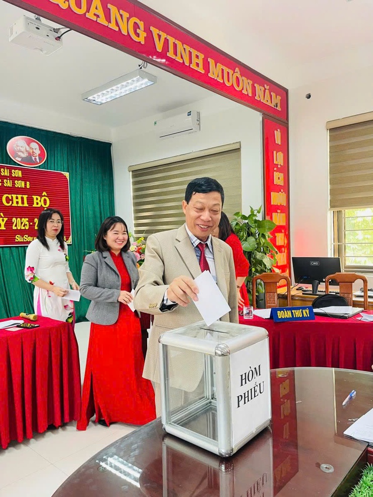 ĐẠI HỘI CHI BỘ TRƯỜNG TIỂU HỌC SÀI SƠN B NHIỆM KỲ 2025-2027- Ảnh 4.